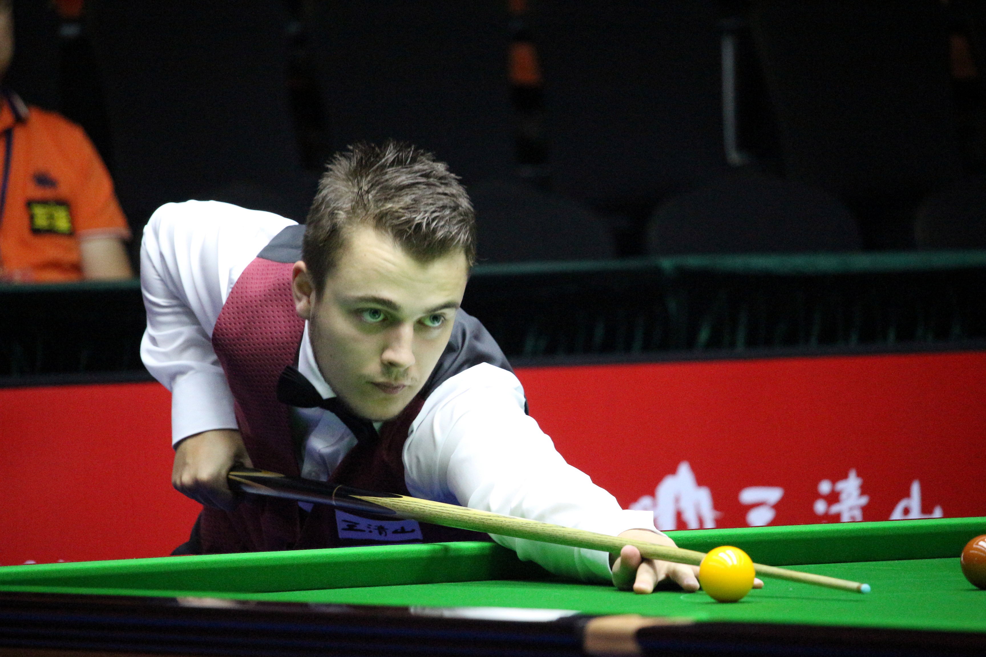 边路新星 边路新星