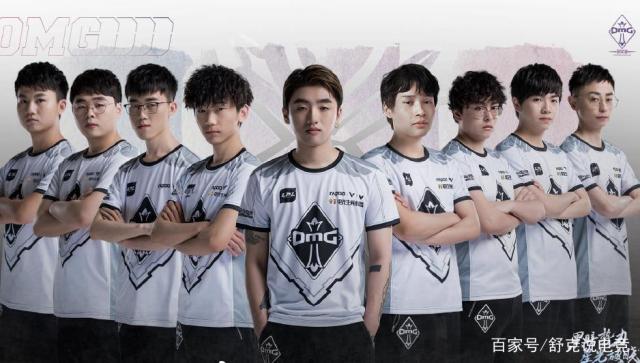 他在训练中 他在训练中