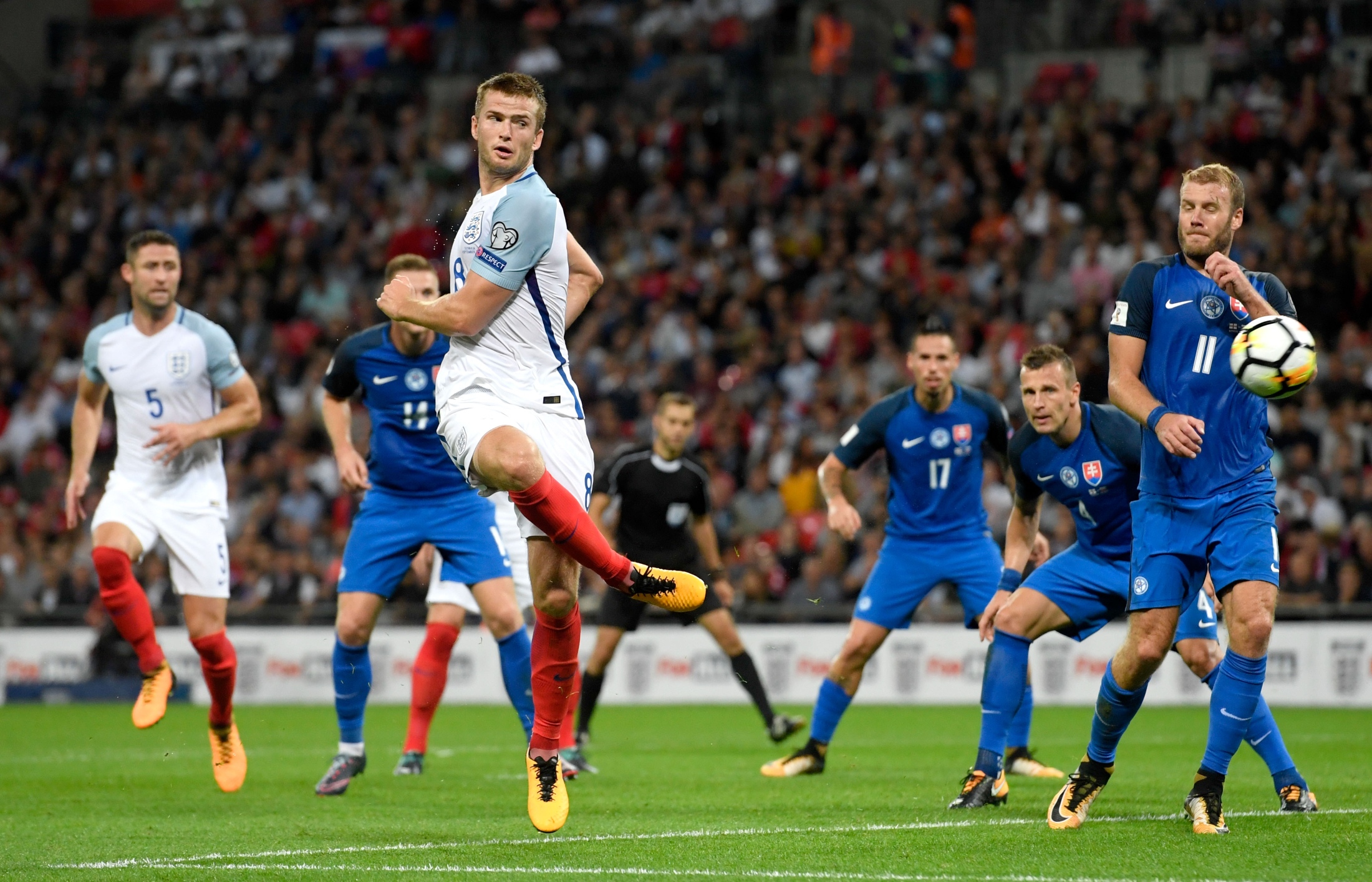 方面的运营 方面的运营