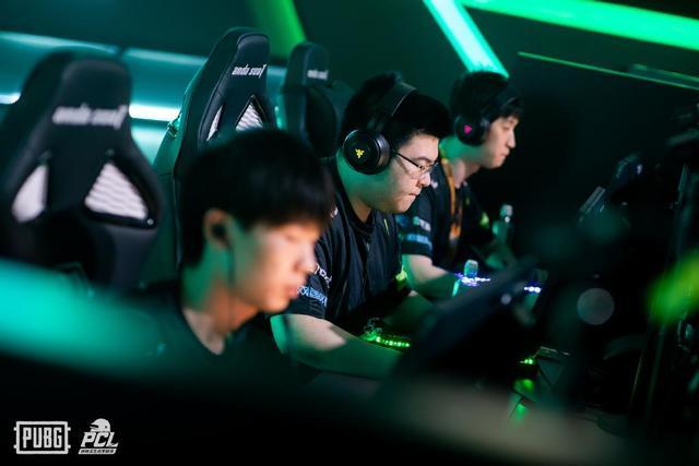 受期待的较 受期待的较