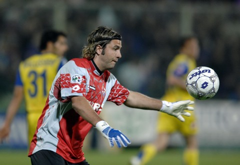 证的赛场铁 证的赛场铁